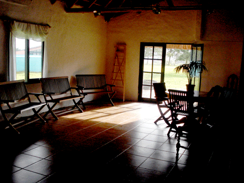 Salon De Comidas Por Dentro